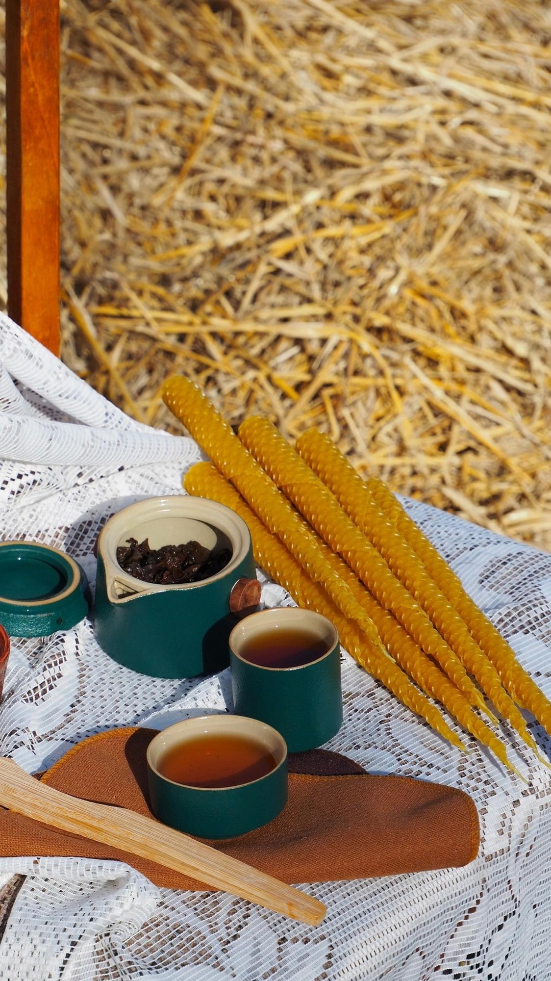 Конусная свеча из вощины