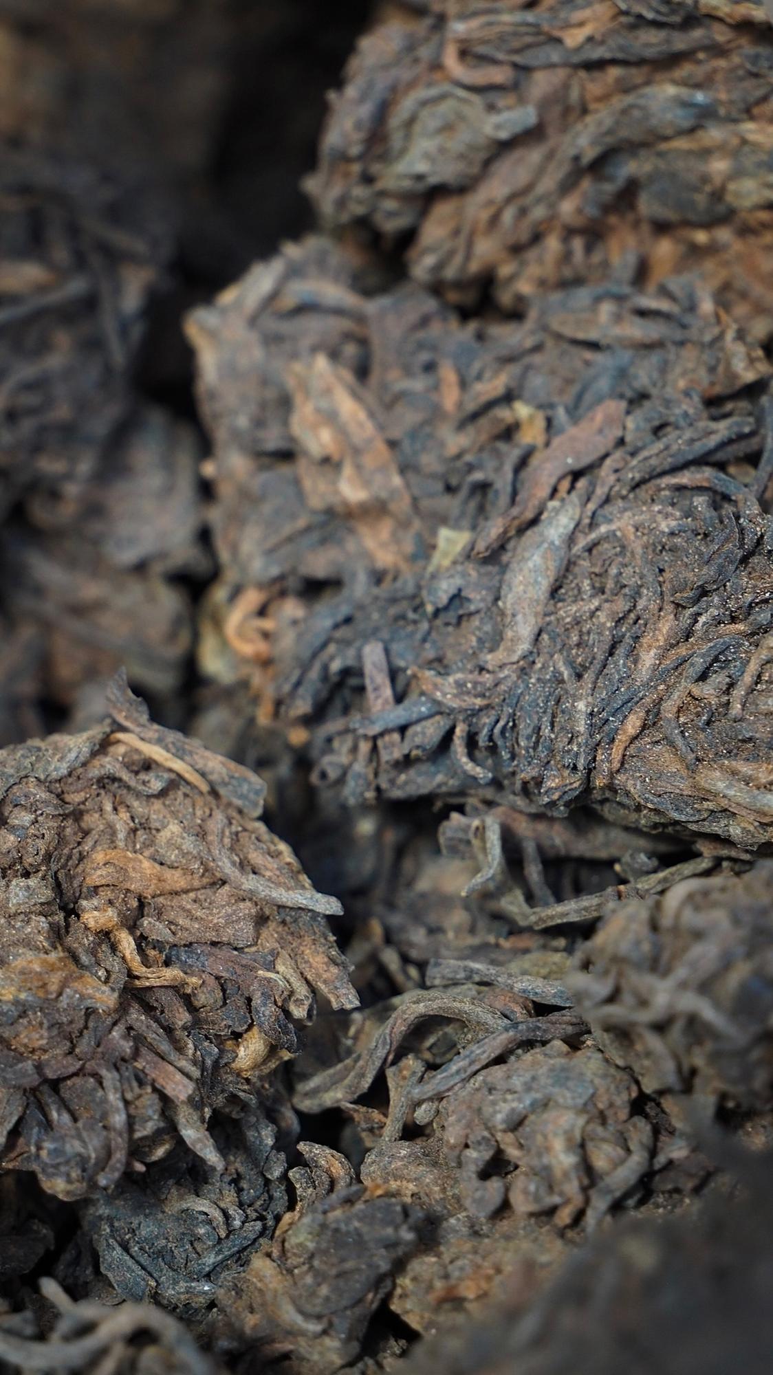 Шу Пуэр "Чайные головы из Биндао" / 2021г.