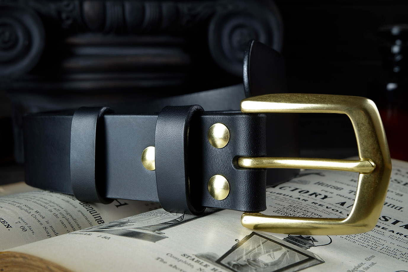 мужской ремень, кожаный ремень, для джинсов, для брюк, черная кожа, пряжка литая латунь, ширина 40 мм, 4 см, ручная работа, Grossone, надежная пряжка, итальянская кожа, ручная прошивка, брючный, джинсовый ремень, классический ремень, купить ремень, заказать ремень, ремень под заказ, ремень большой размер