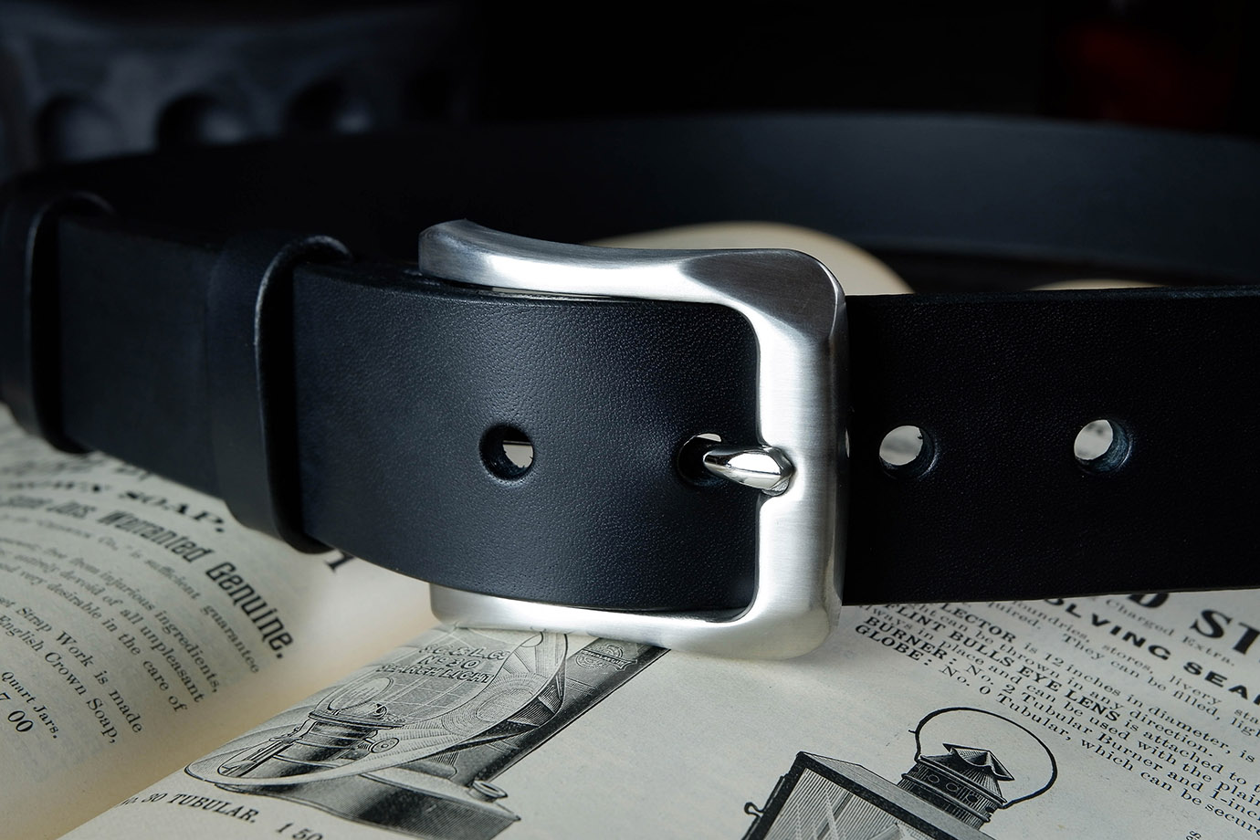 Ремень из итальянской кожи, нержавеющая сталь (IBL002)