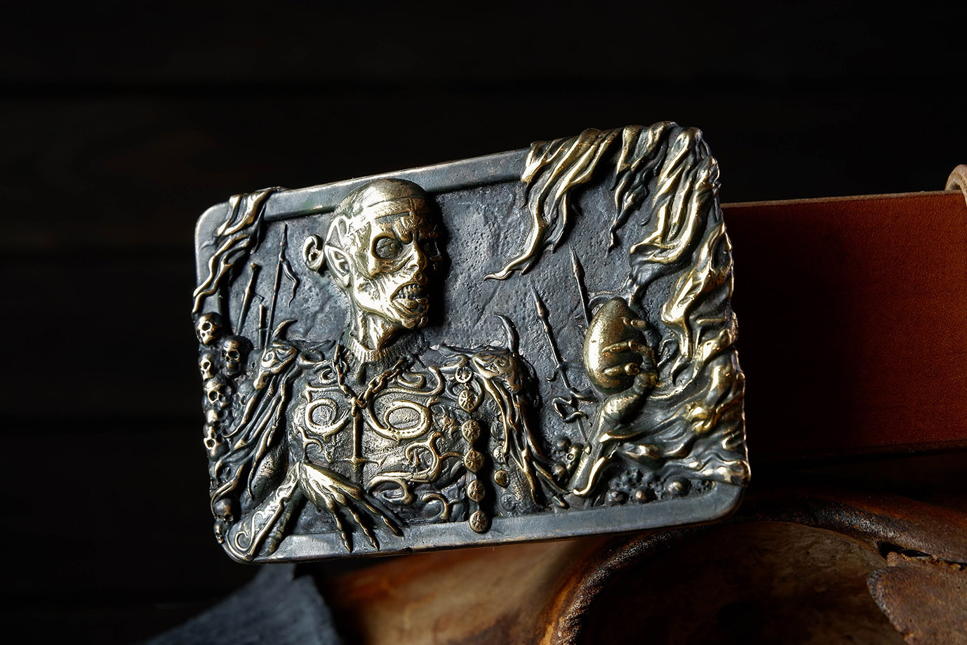 мужской ремень, кожаный ремень, для джинсов, коричневая кожа, светло-коричневая кожа, кожа цвет виски, толстый ремень, пряжка литая латунь, ширина 40 мм, 4 см, ручная работа, Grossone, надежная пряжка, английская кожа, ручная прошивка, брючный, джинсовый ремень, классический ремень, купить ремень, заказать ремень, ремень под заказ, ремень большой размер, авторские пряжки, необычные пряжки, пряжка кощей