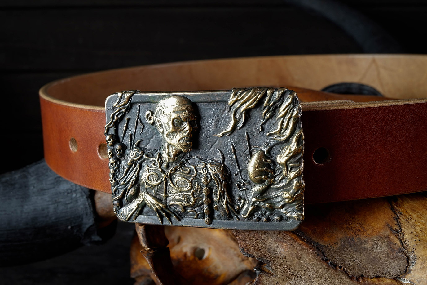 мужской ремень, кожаный ремень, для джинсов, коричневая кожа, светло-коричневая кожа, кожа цвет виски, толстый ремень, пряжка литая латунь, ширина 40 мм, 4 см, ручная работа, Grossone, надежная пряжка, английская кожа, ручная прошивка, брючный, джинсовый ремень, классический ремень, купить ремень, заказать ремень, ремень под заказ, ремень большой размер, авторские пряжки, необычные пряжки, пряжка кощей