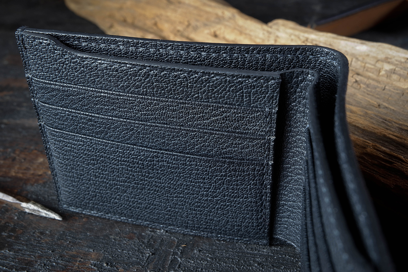 мужское портмоне, мужской кошелек, черная кожа, заказать портмоне, купить портмоне, портмоне под заказ, ручная прошивка, ручная работа, натуральная кожа, экзотическая кожа, необычная кожа, редкая кожа, кожа слона, кожа козы