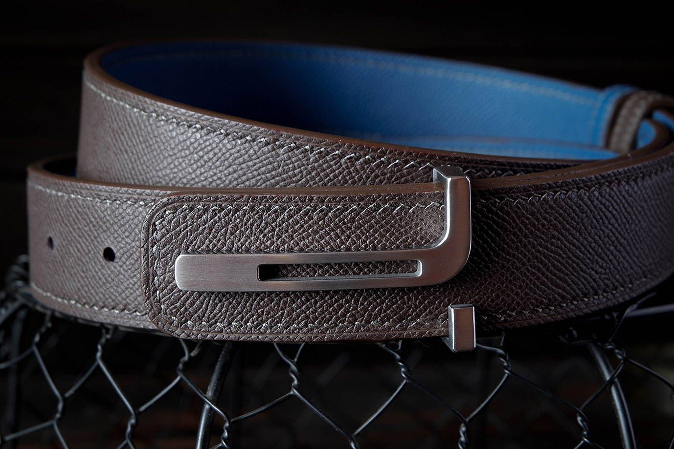 мужской ремень, кожаный ремень, для джинсов, для брюк, французская кожа, коричневая кожа, синяя кожа Epsom, Hermes, пряжка нержавеющая сталь, ширина 35 мм, 3.5 см, ручная работа, Grossone, надежная пряжка, ручная прошивка, брючный, джинсовый ремень, классический ремень, купить ремень, заказать ремень, ремень под заказ, ремень большой размер, тресхлойный ремень, кевларовая вставка, с кевларом, двусторонний ремень