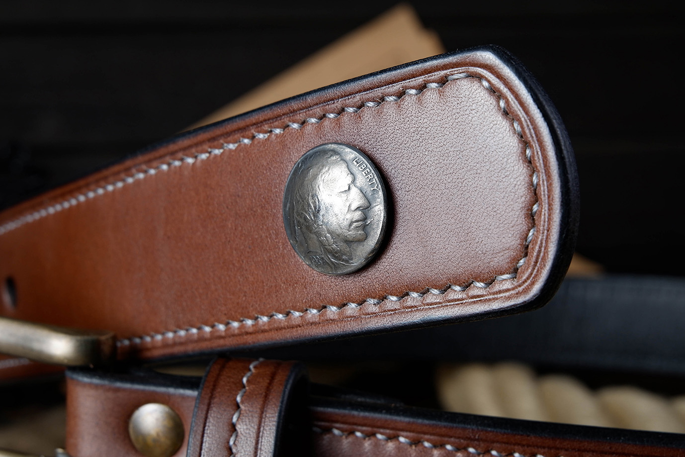 мужской ремень, кожаный ремень, для джинсов, коричневая кожа, толстый ремень, пряжка литая латунь, ширина 40 мм, 4 см, ручная работа, Grossone, водяной буйвол, надежная пряжка, японская кожа, ручная прошивка, брючный, джинсовый ремень, классический ремень, купить ремень, заказать ремень, ремень под заказ, ремень большой размер, авторские пряжки, пряжка саммит