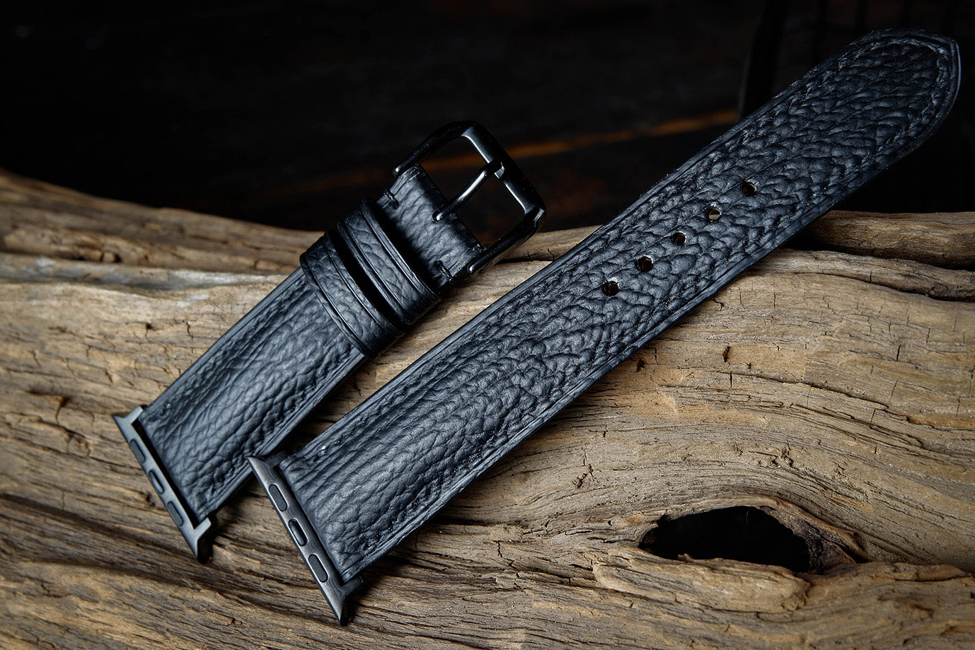 часовой ремешок, классические часы, apple watch, черная кожа, кожа акулы, черная фурнитура, фурнитура сталь, заказать ремешок, купить ремешок, ремешок под заказ, под размер, экзотическая кожа, необычная кожа, ремешок для часов, необычный ремешок, ручная прошивка, ручная работа