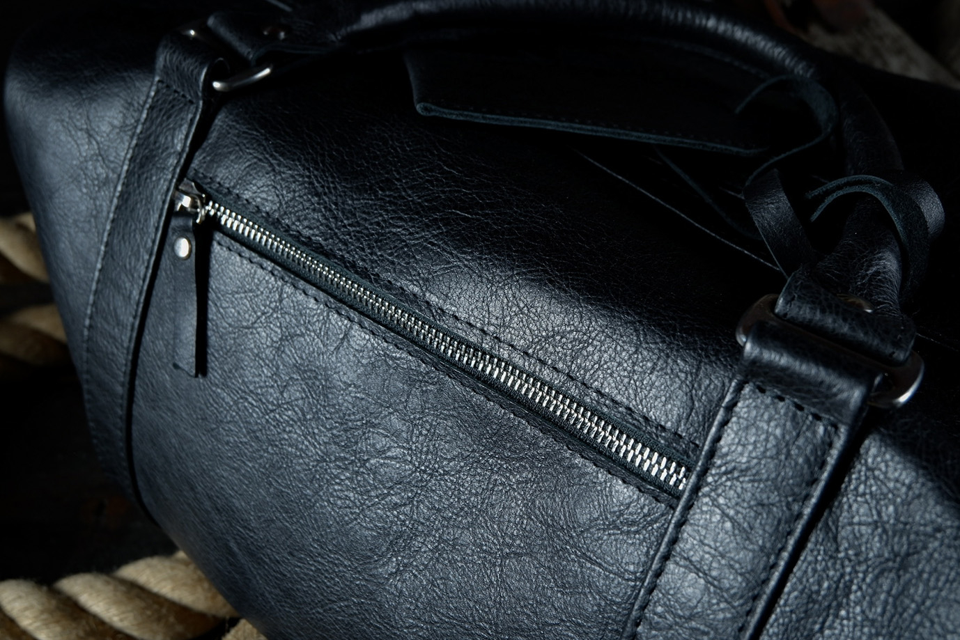 дорожная сумка,  мужская сумка, черная кожа, итальянская кожа, бычья кожа, заказать сумку, купить сумку, ручная работа, натуральная кожа, сумка беринг, Grossone, фурнитура нержавеющая сталь, подклад канвас, итальянский канвас