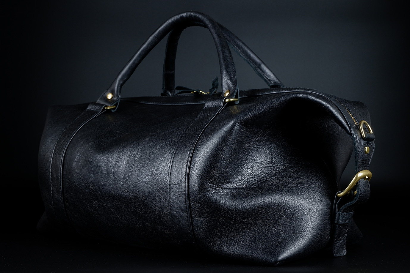 дорожная сумка,  мужская сумка, черная кожа, итальянская кожа, бычья кожа, заказать сумку, купить сумку, ручная работа, натуральная кожа, сумка беринг, Grossone, фурнитура литая латунь, подклад канвас, итальянский канвас