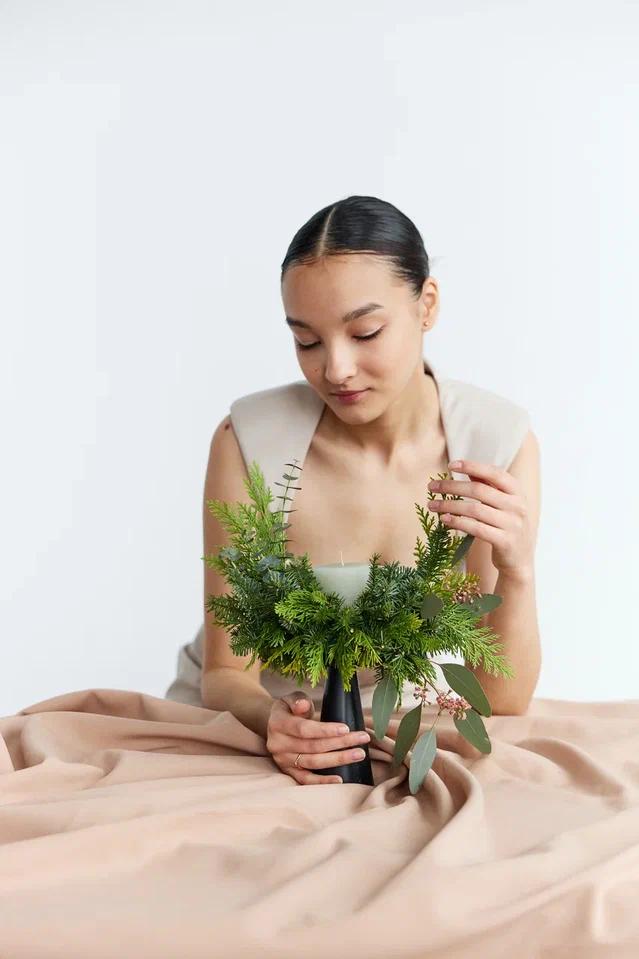 Новогодняя композиция со свечой 4200р