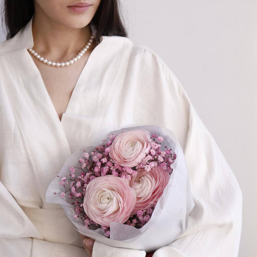 Ранункулюсы и гипсофила S