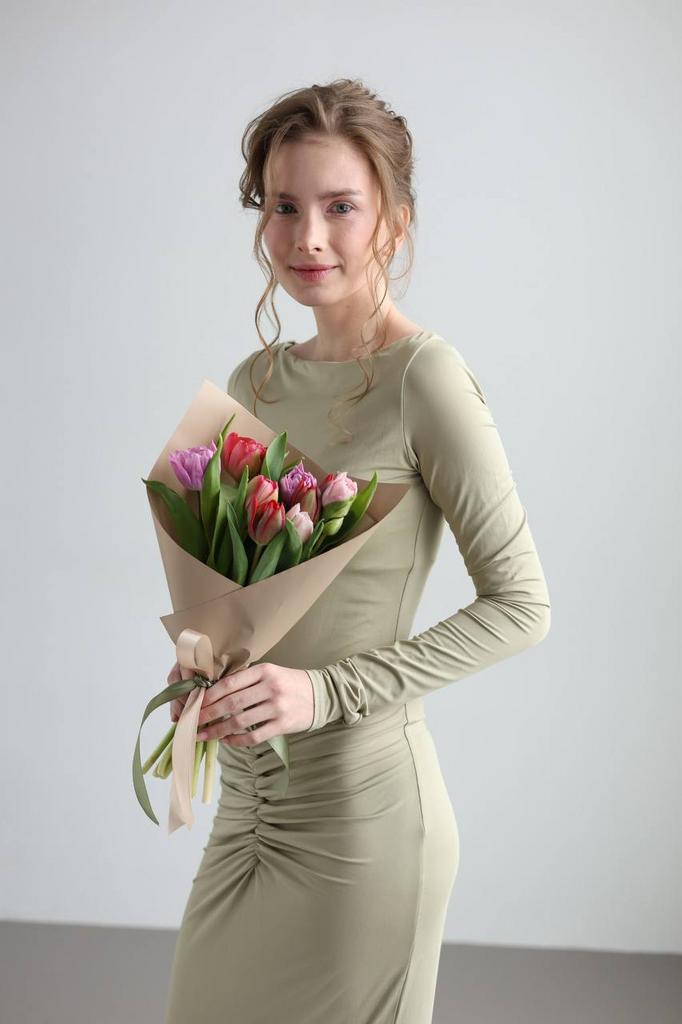 Тюльпаны пионовидные яркие S_3300р