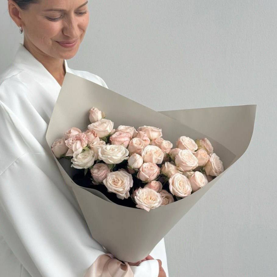 Кустовые пион. розы Бомбастик 11 шт