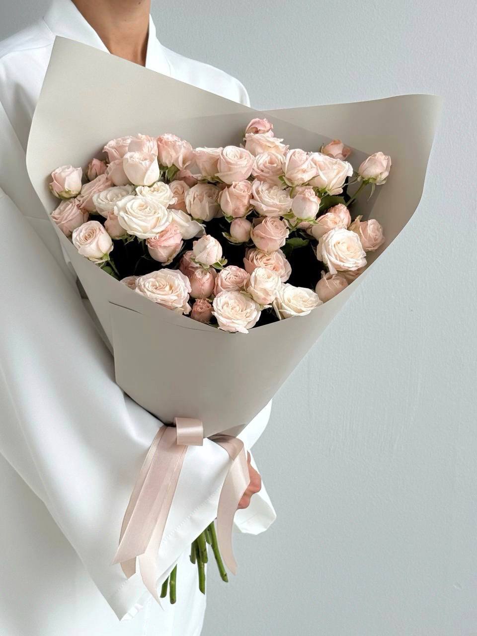 Кустовые пион. розы Бомбастик 15 шт