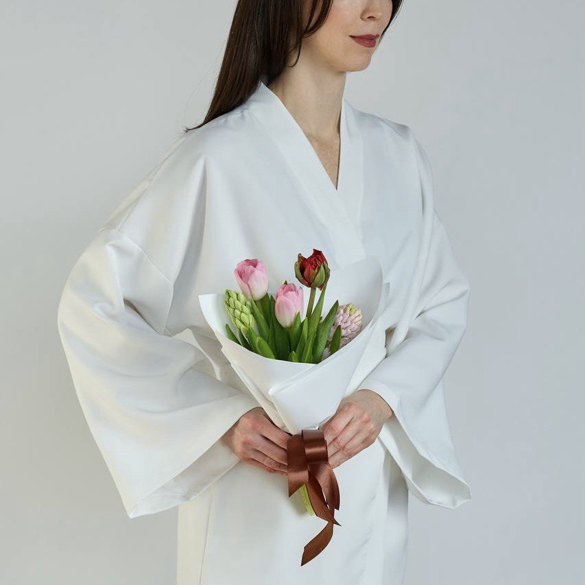 Яркие тюльпаны и гиацинты S