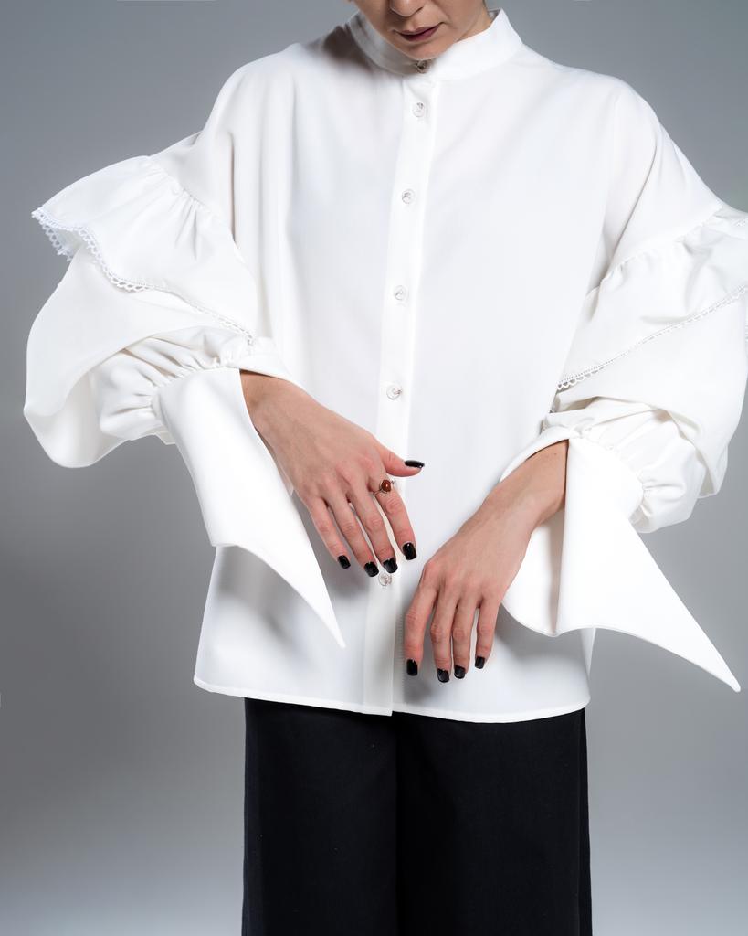 Рубашка с объемным рукавом (белый)