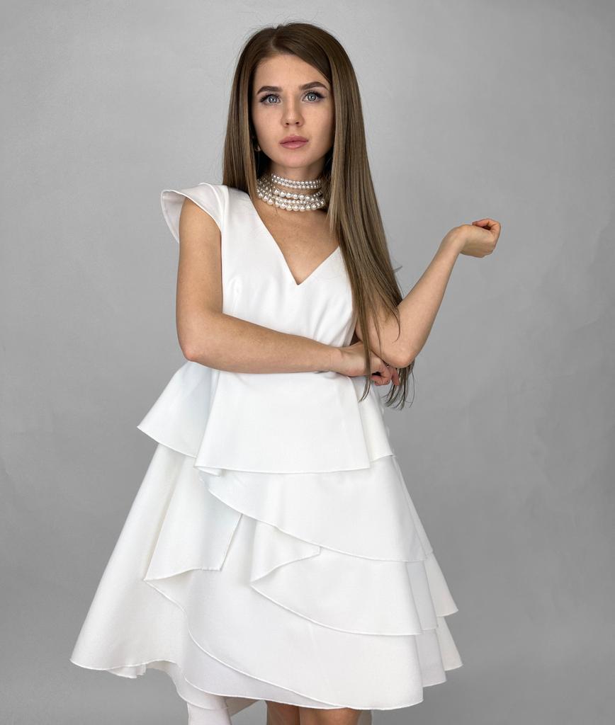 Платье-мини с оборками без рукава (белый)