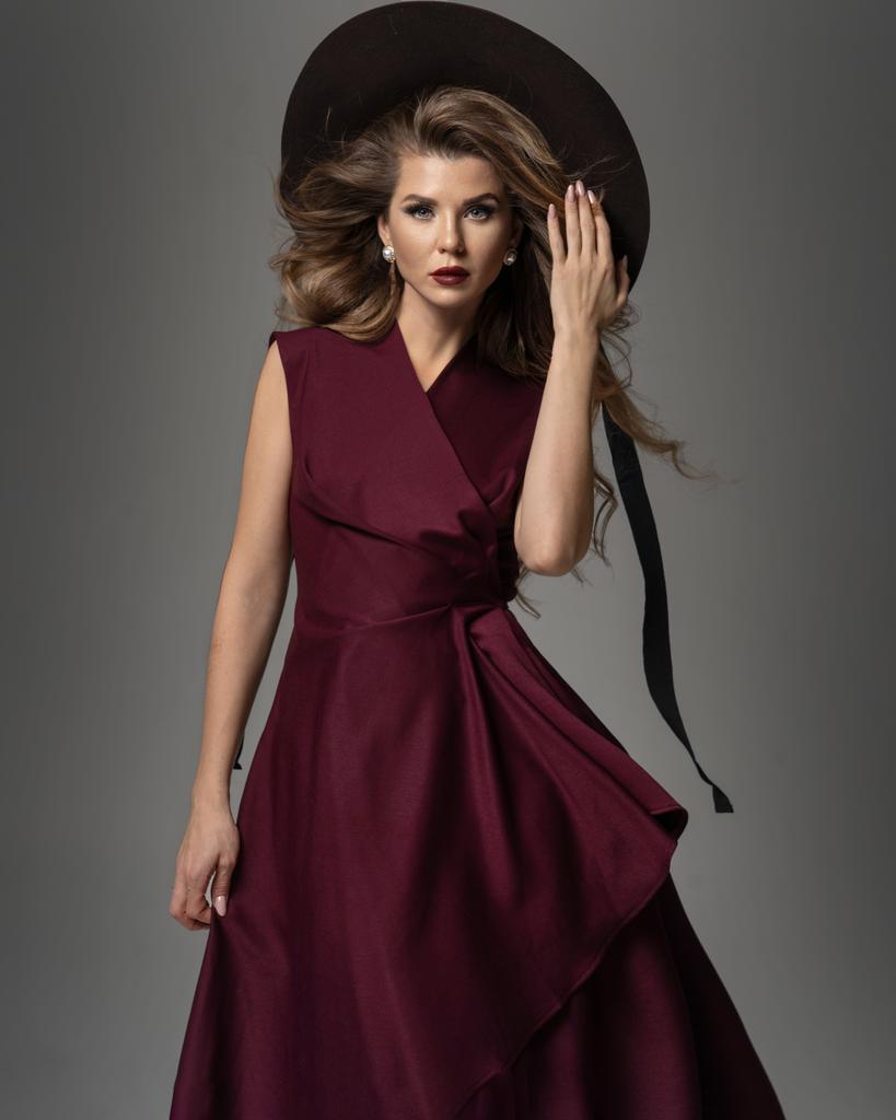 Платье на запах без рукава (бордовый)