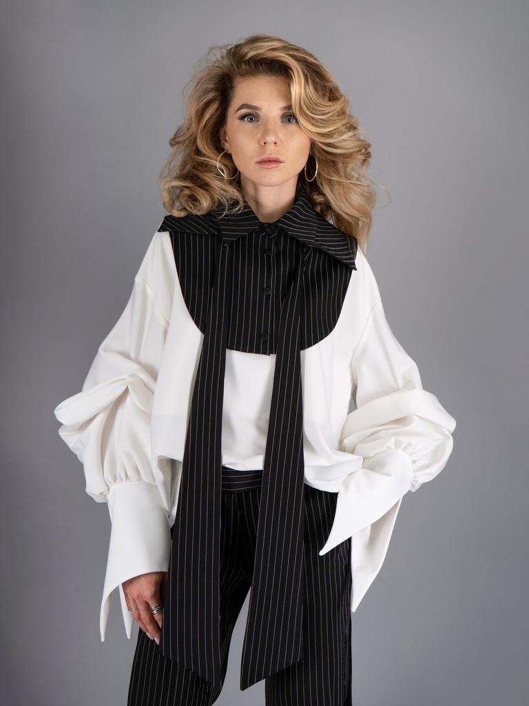 Блуза + манишка + брюки