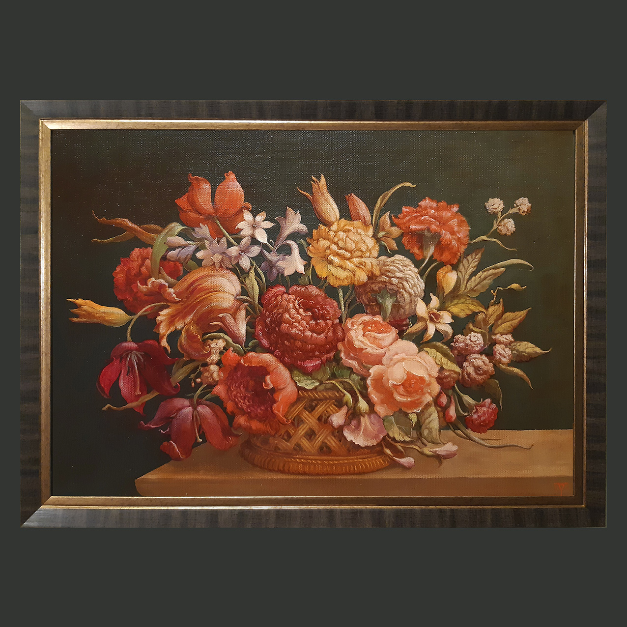 Корзина с тюльпанами