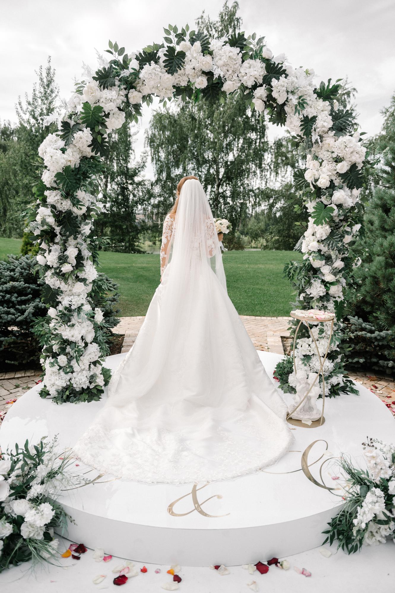 Выездная Арка Классика