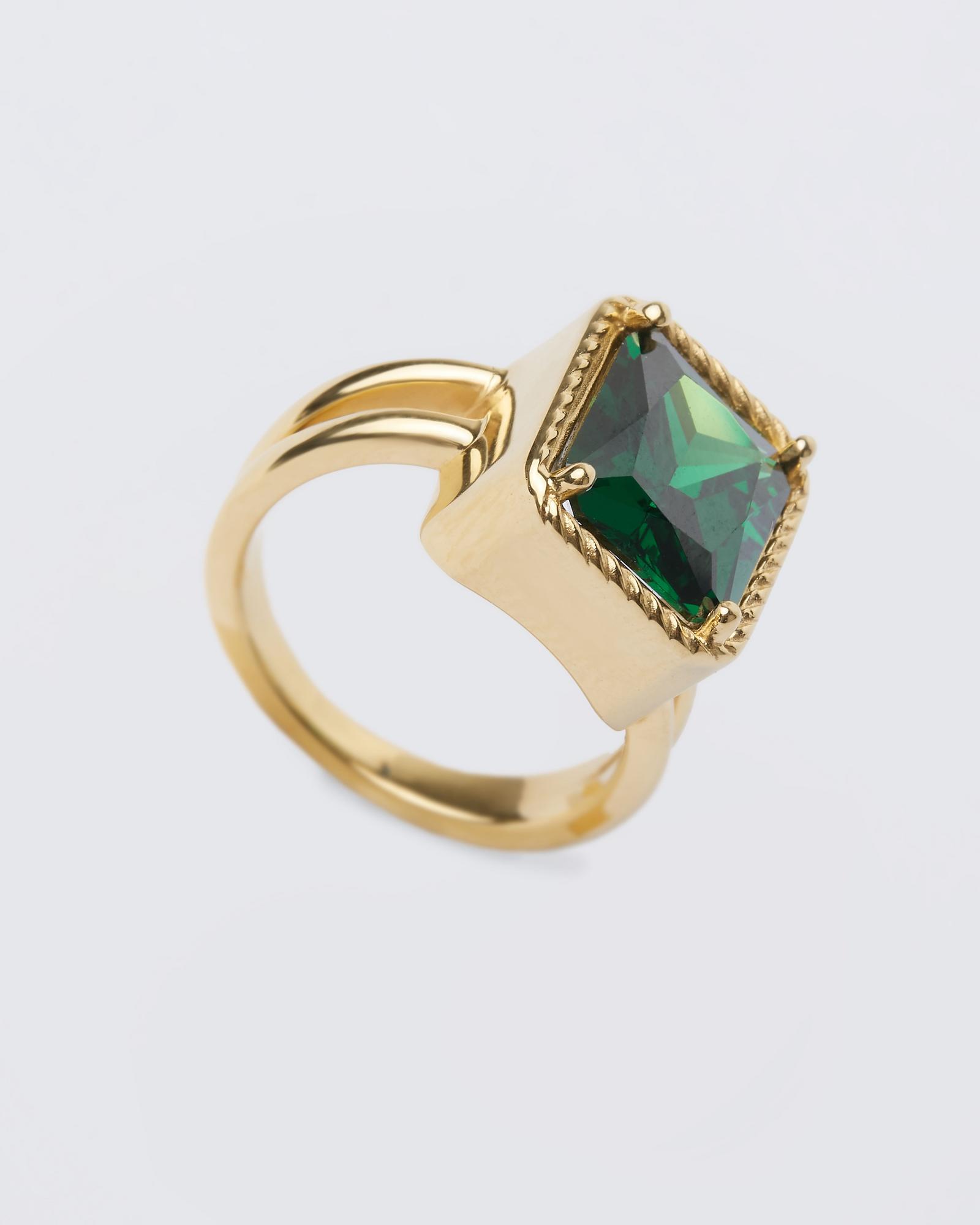 Кольцо FENICE с изумрудным фианитом