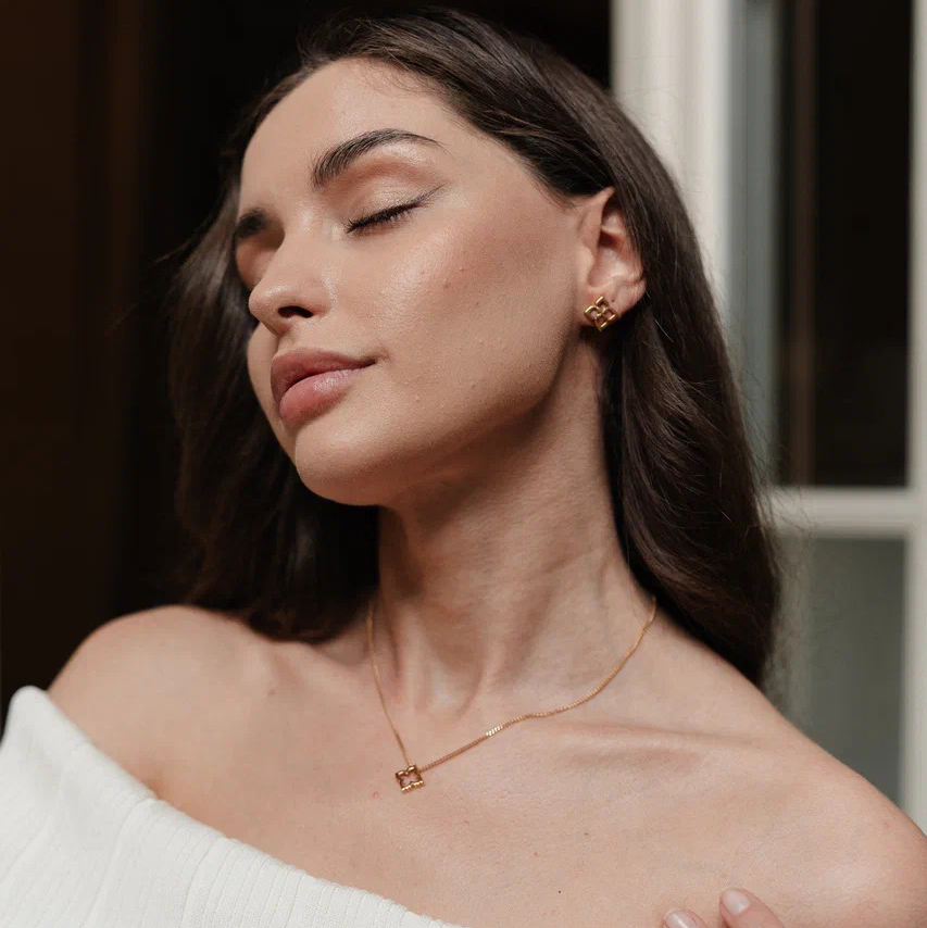 Подвеска PEONIA с позолотой