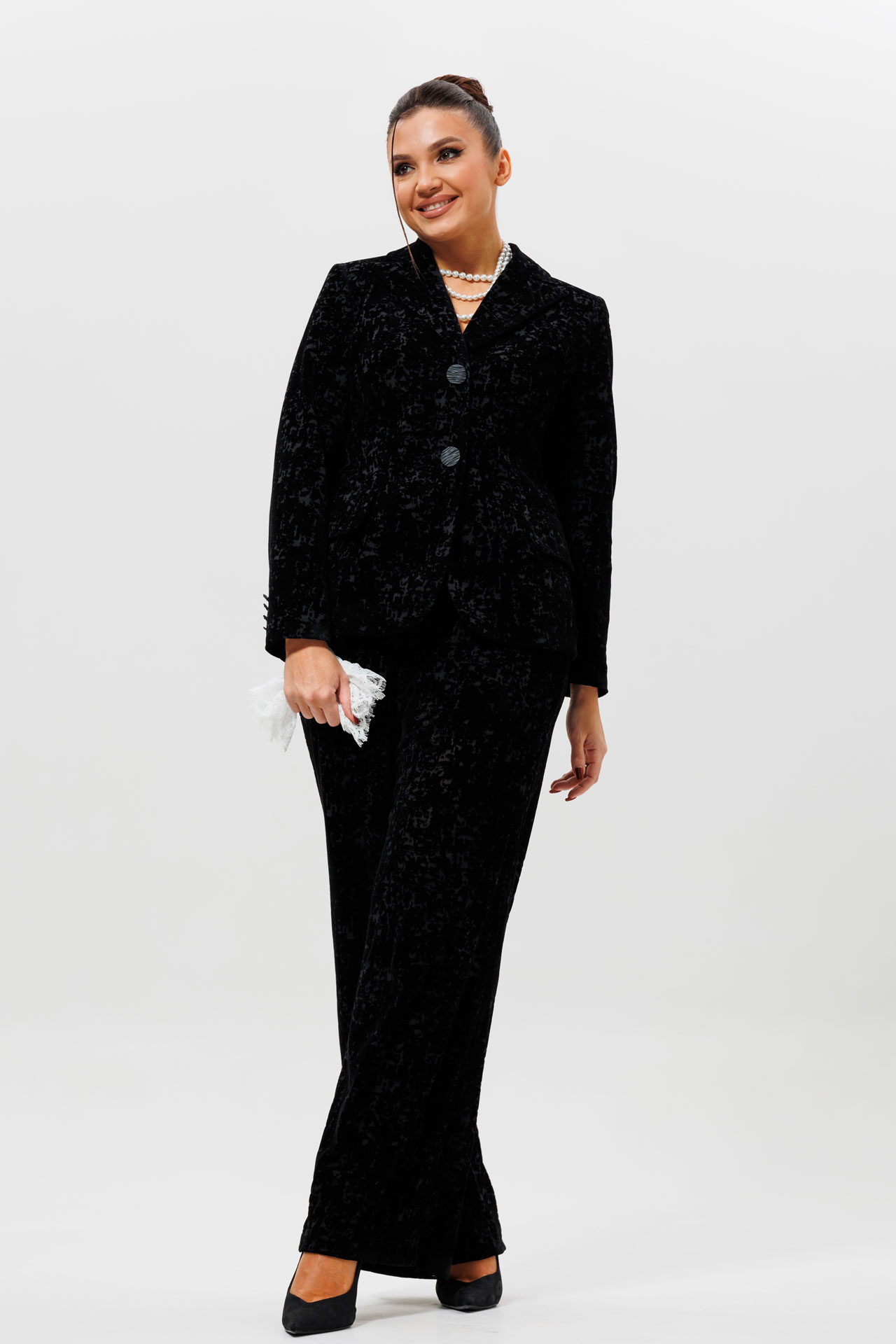 Костюм черный бархатный с брюками арт. 1285