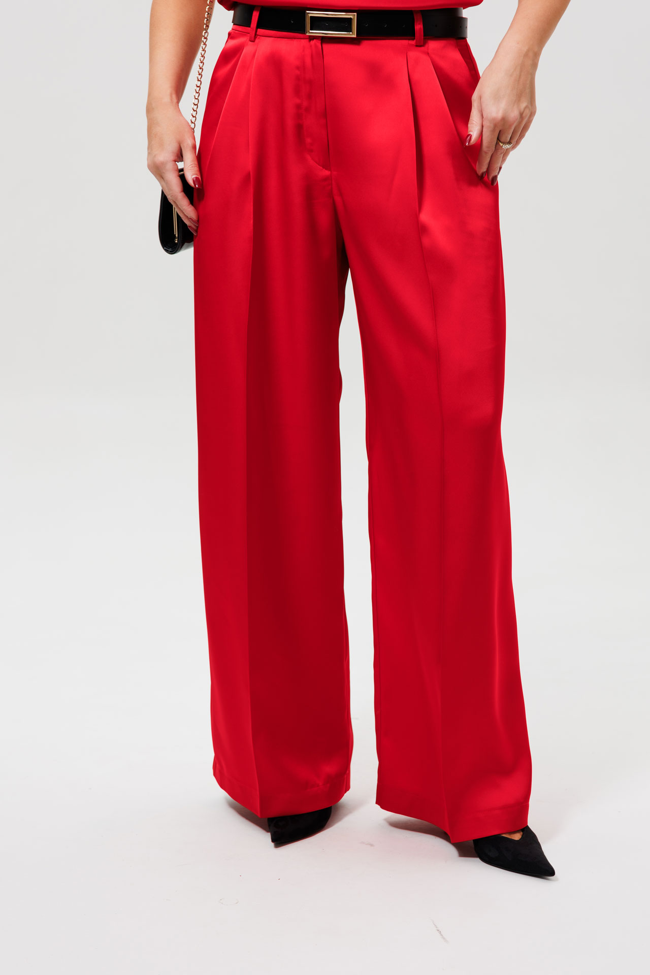Брюки атласные красные арт. 1283