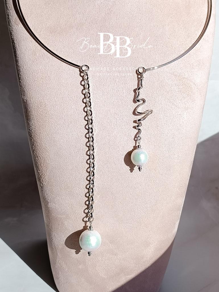 Асимметричное колье с хлопковым жемчугом