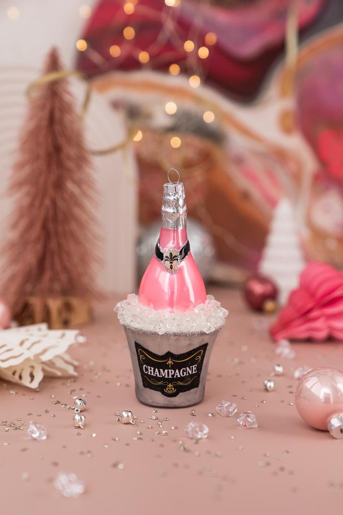 Шампанское в ведре