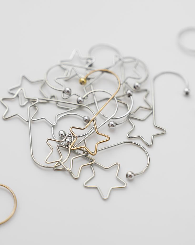 Крючки для игрушек