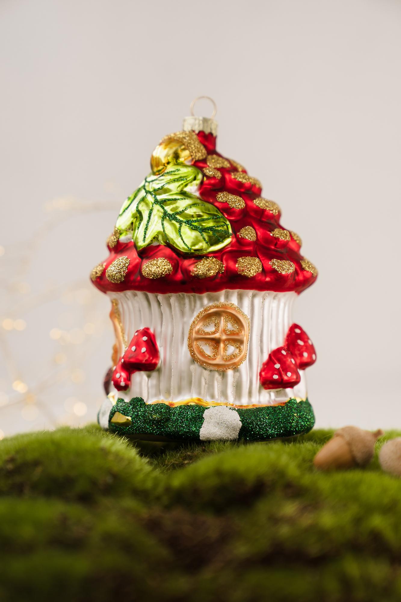 Стеклянная елочная игрушка "Дом Гнома"