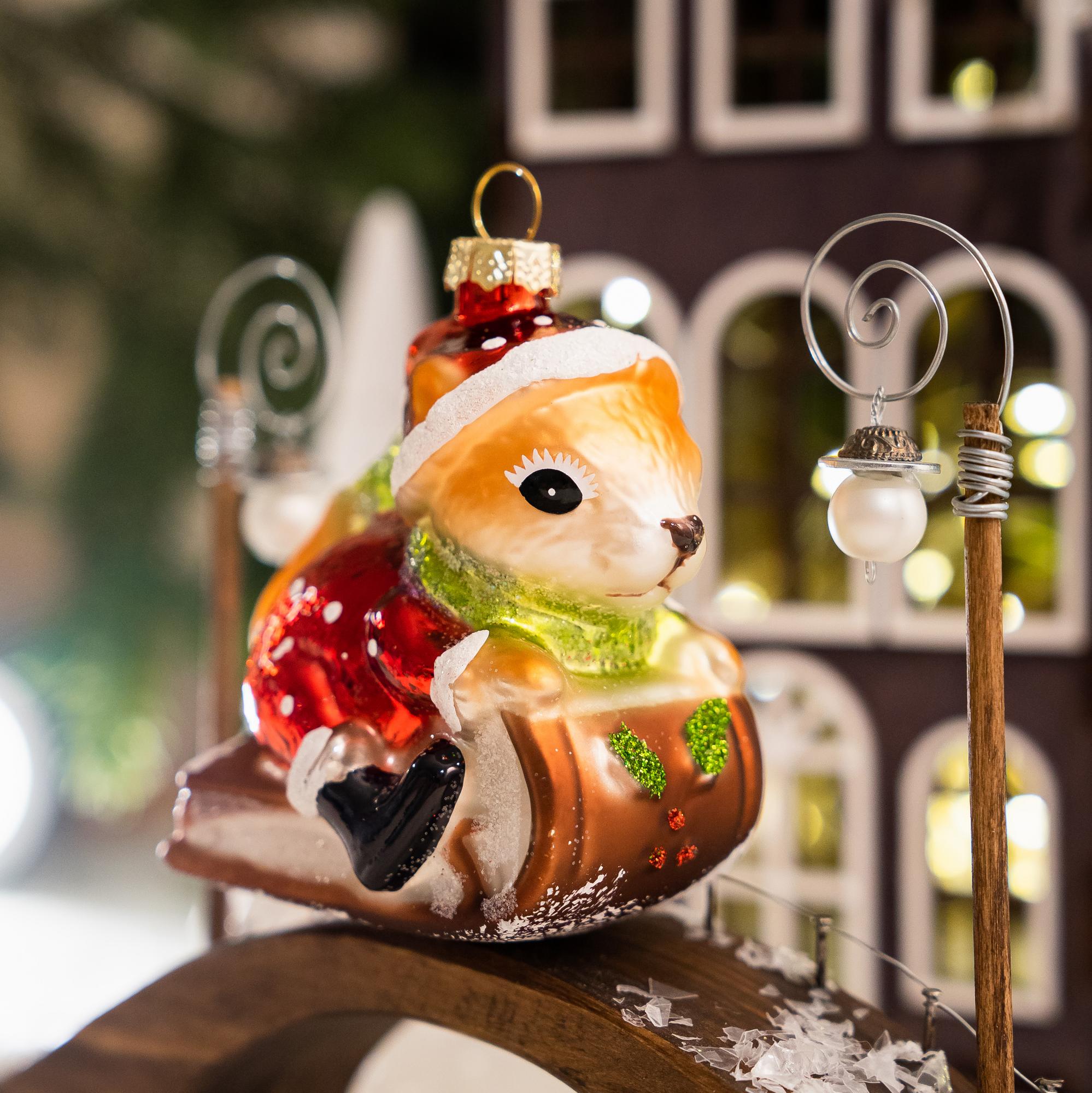 Елочная игрушка "Бельчонок"