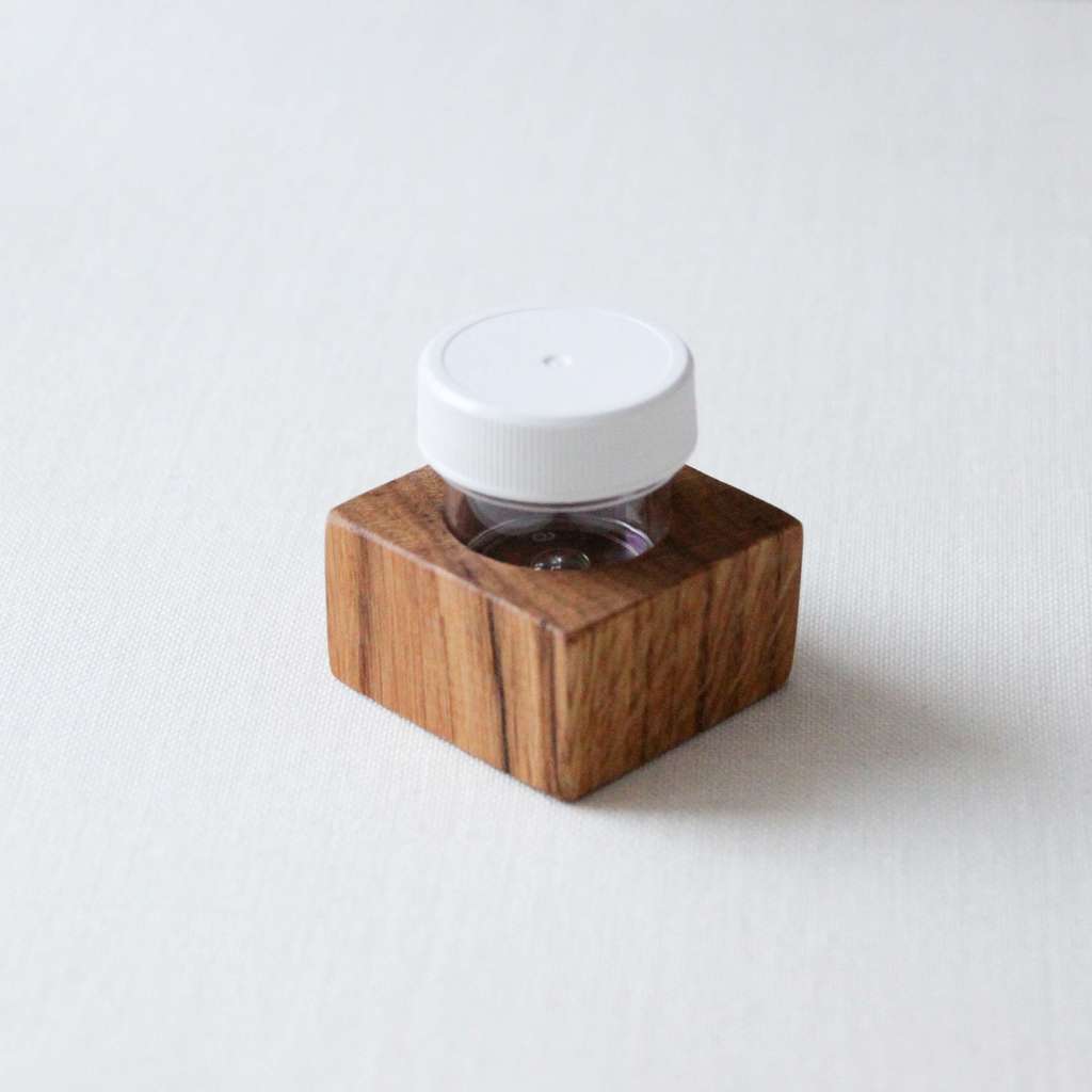 Тушница "Американский дуб" с одной большой баночкой