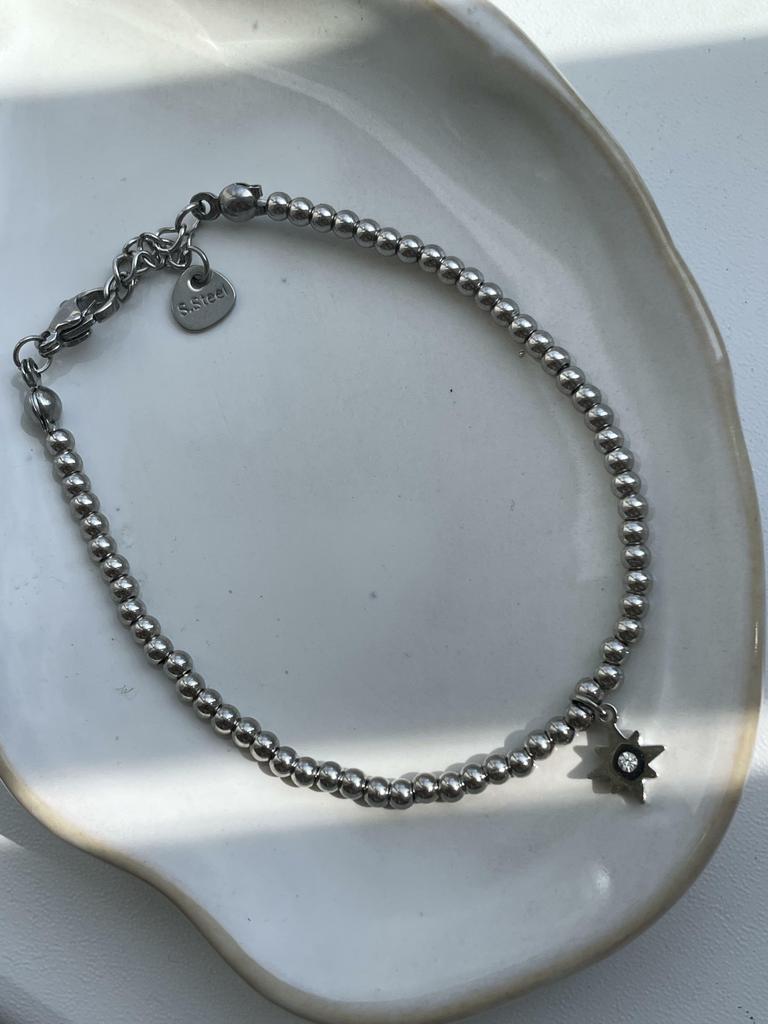 Браслет Одна звезда на небе голубом