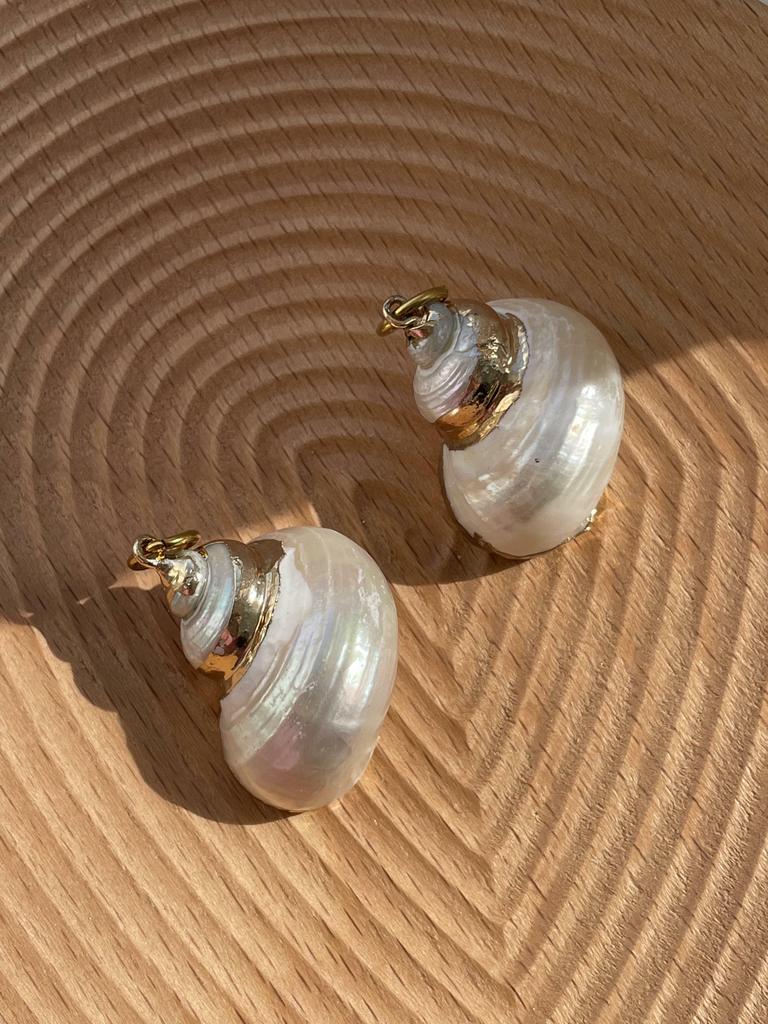 Подвески из ракушек Ариэль