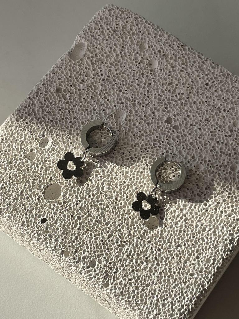 Серьги Цветочек