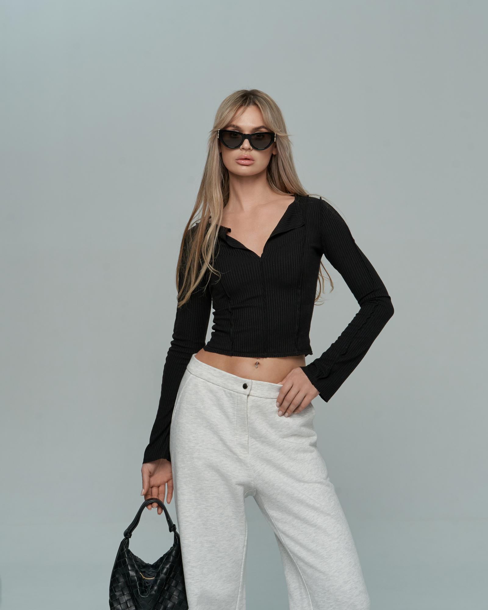 Лонгслив черный 26