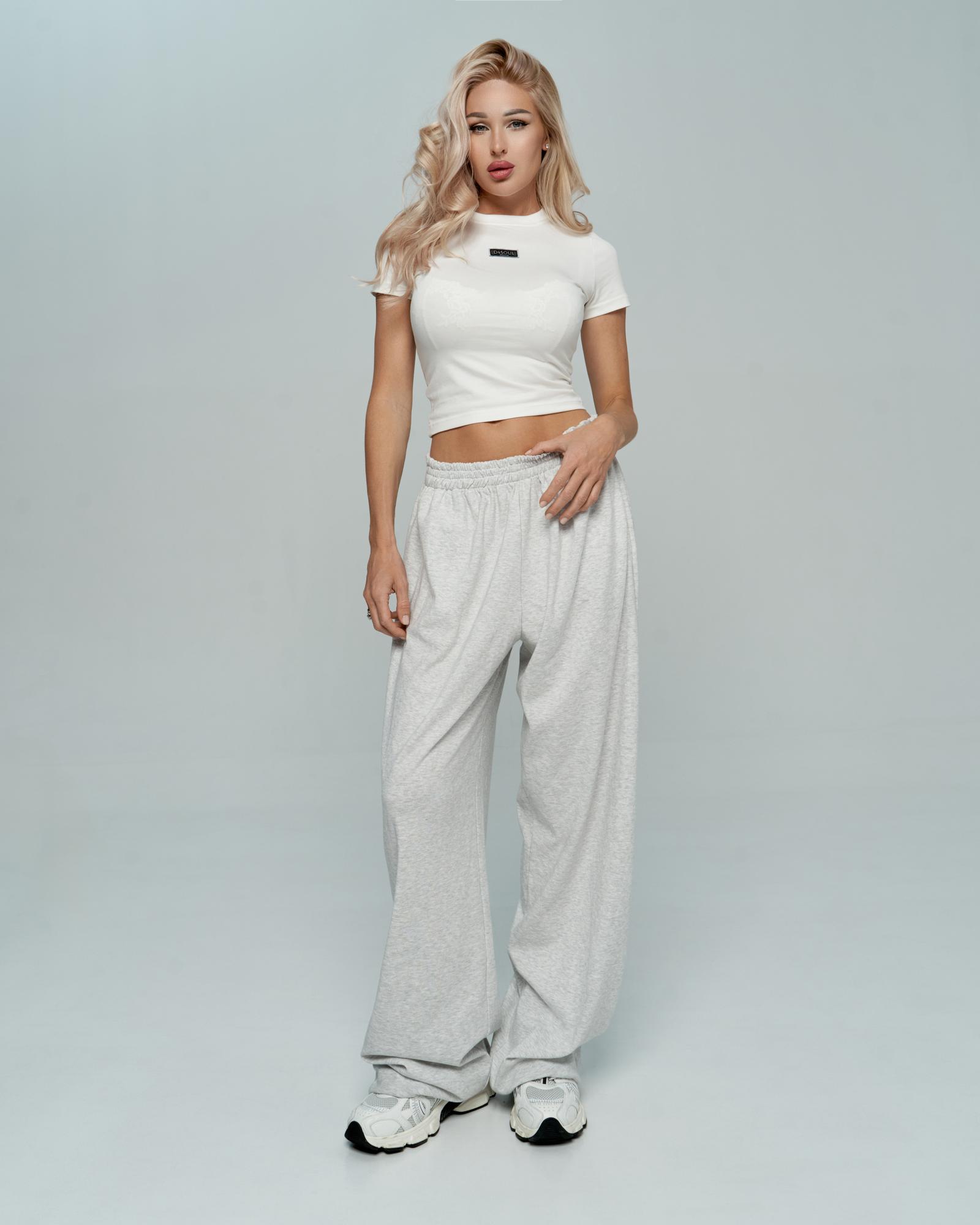 Брюки палаццо с лампасами серые