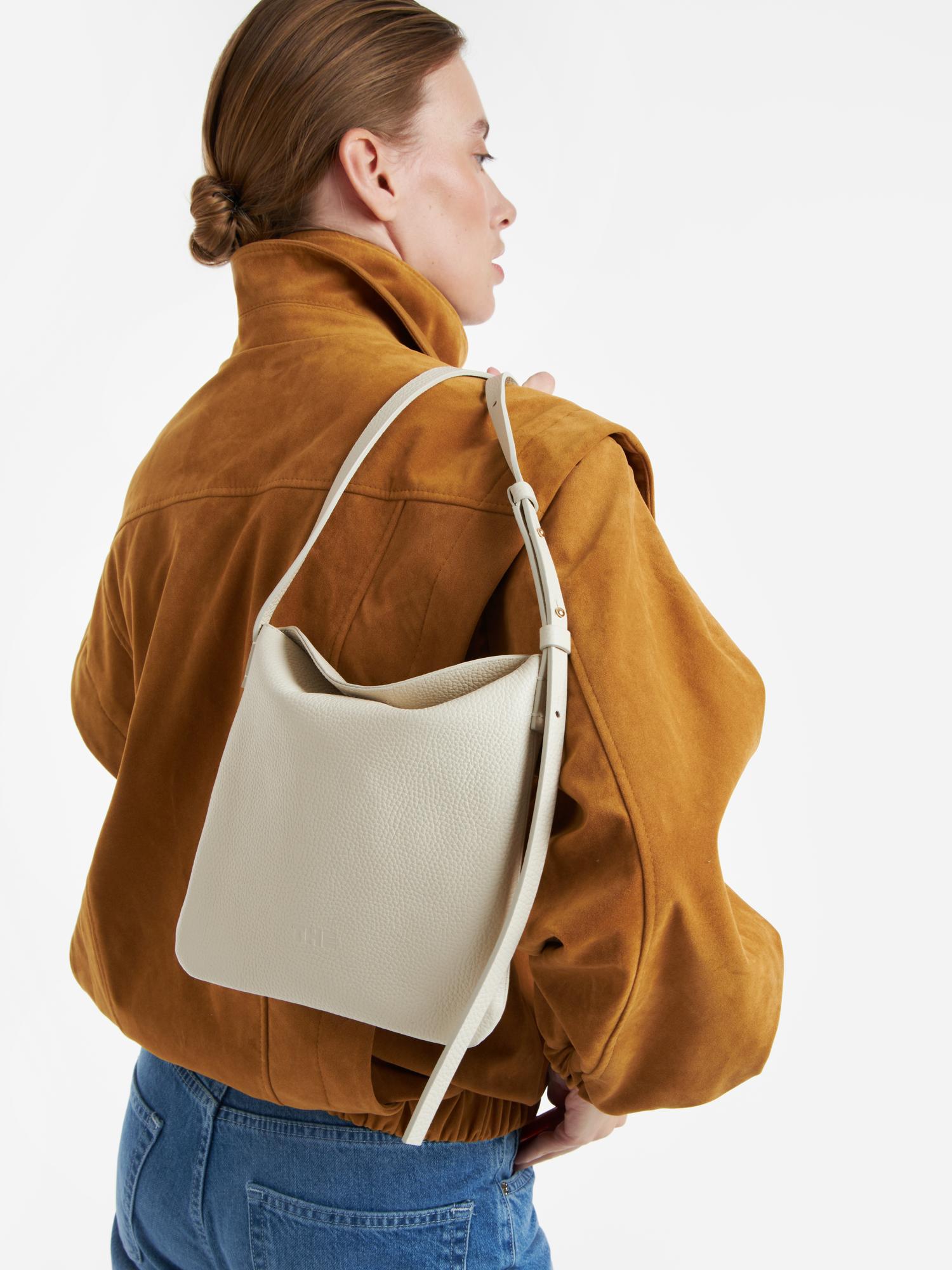 THE PASTUSHKA PLOMBIR