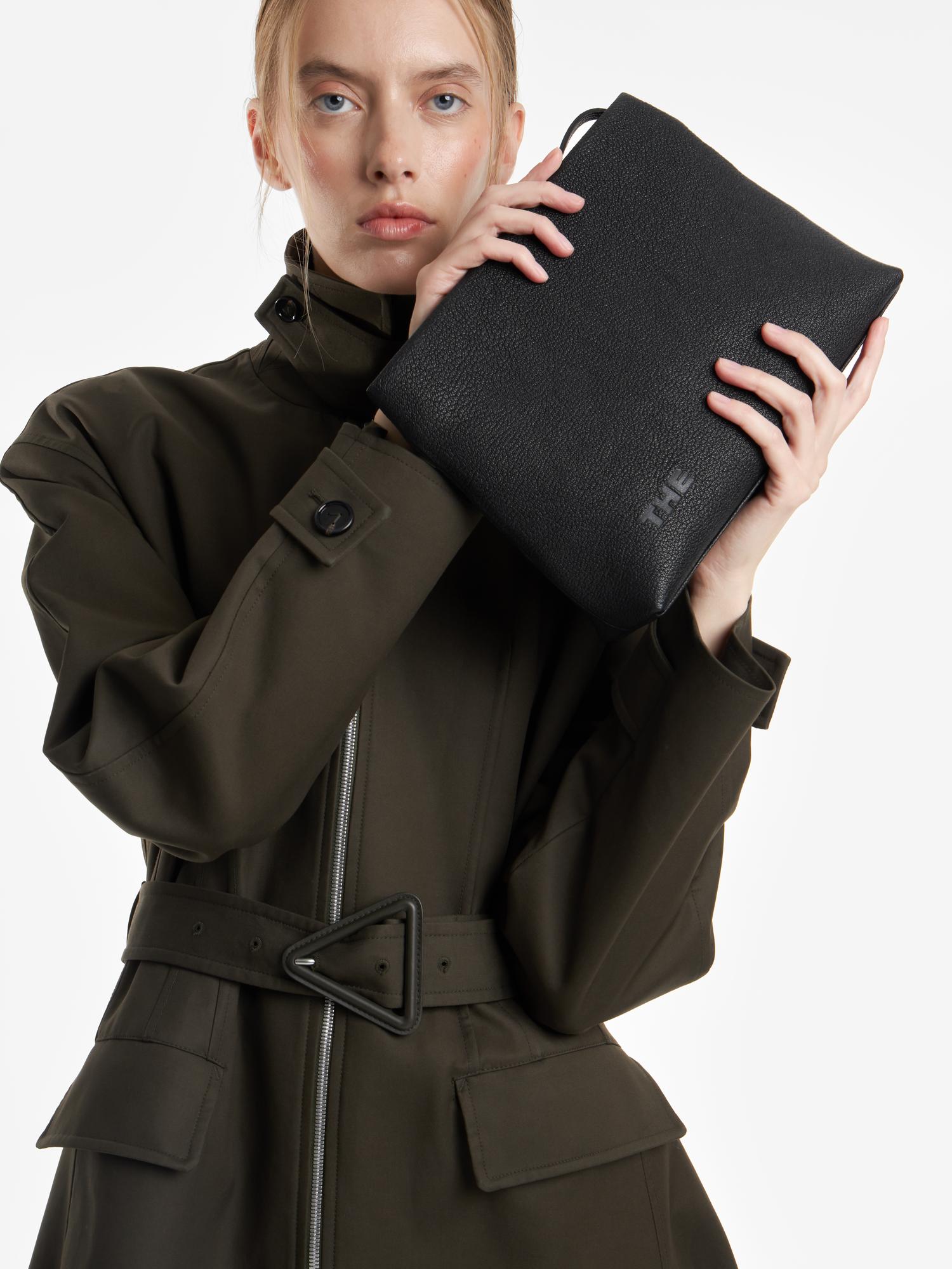 THE KULЁK UGOLЁK (zipper)