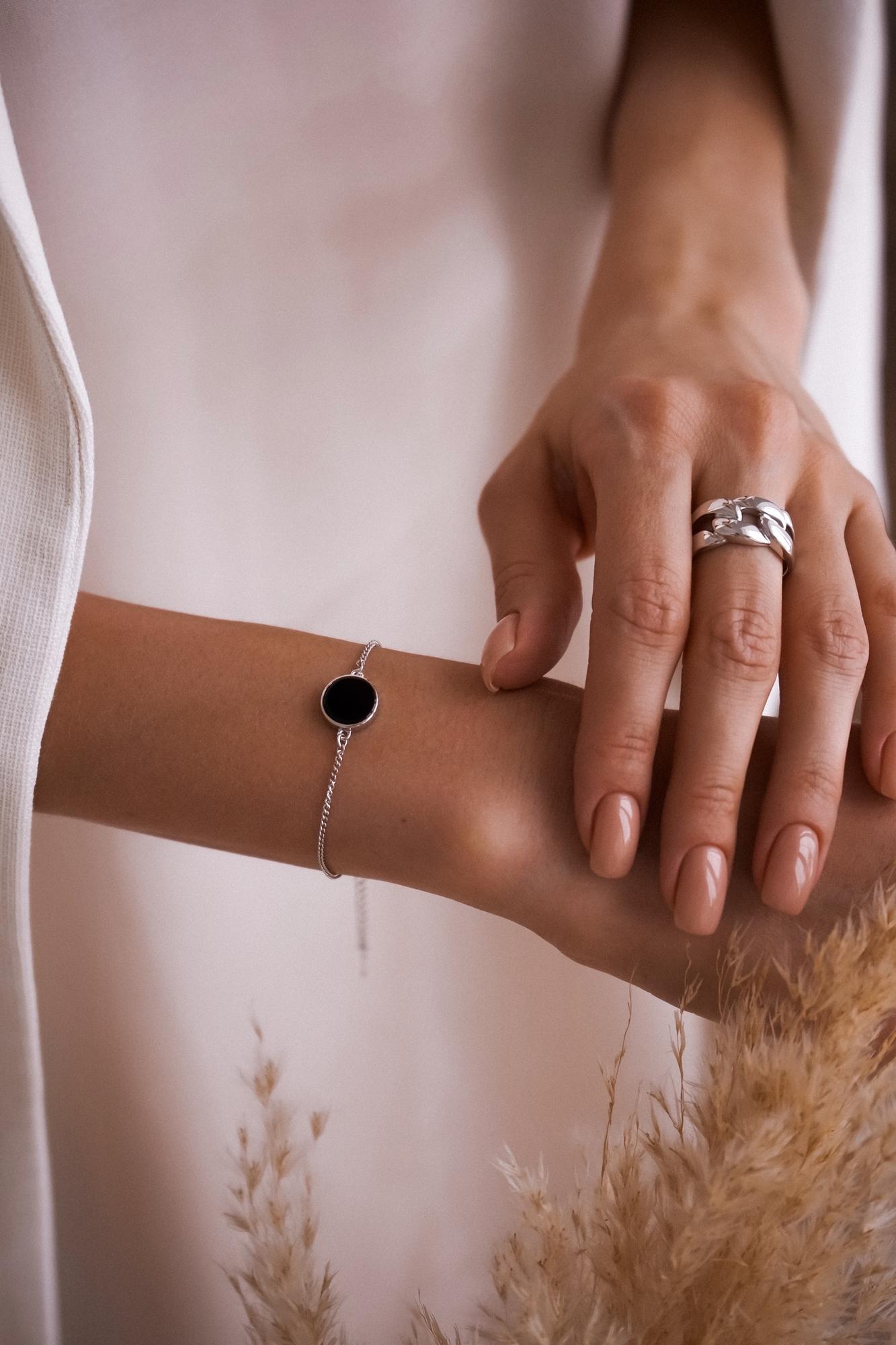 Серебряный браслет "Блэк" с ониксом - "Black"