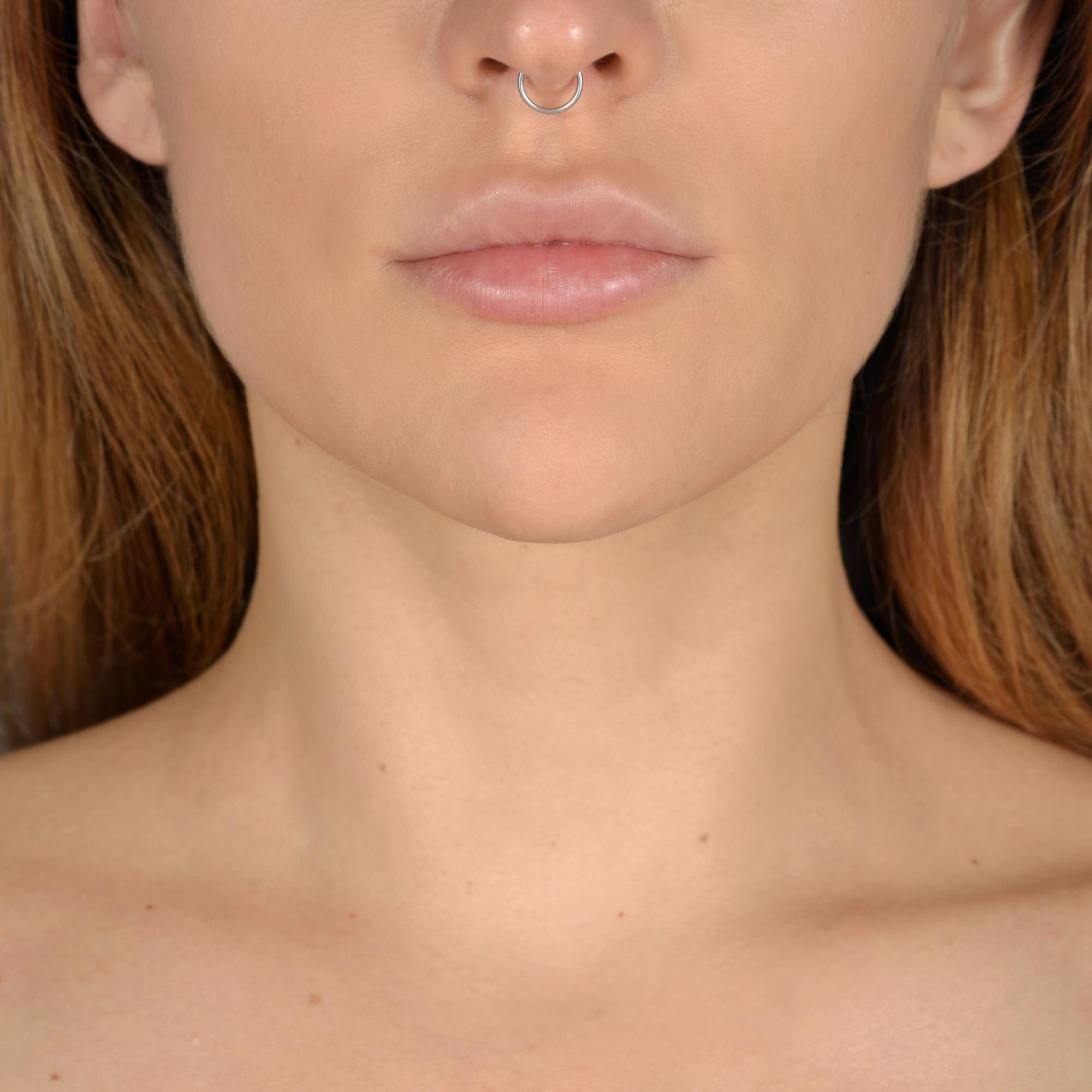 Кольцо на крыло носа - Naso