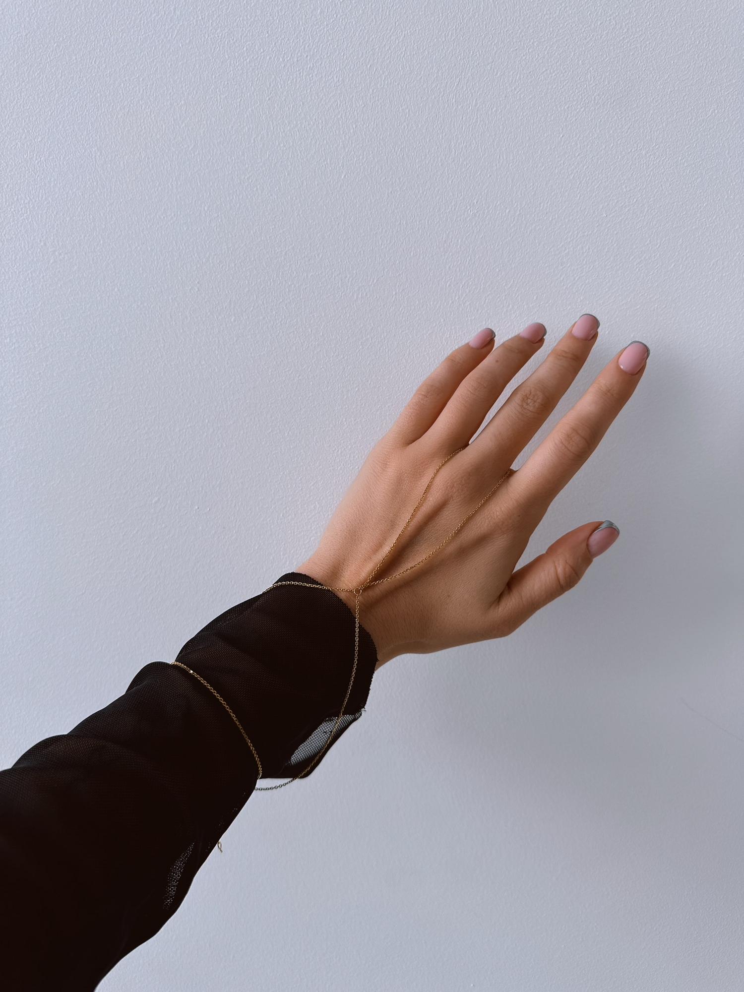 Серебряный браслет-слейв на цепочке на руку позолота