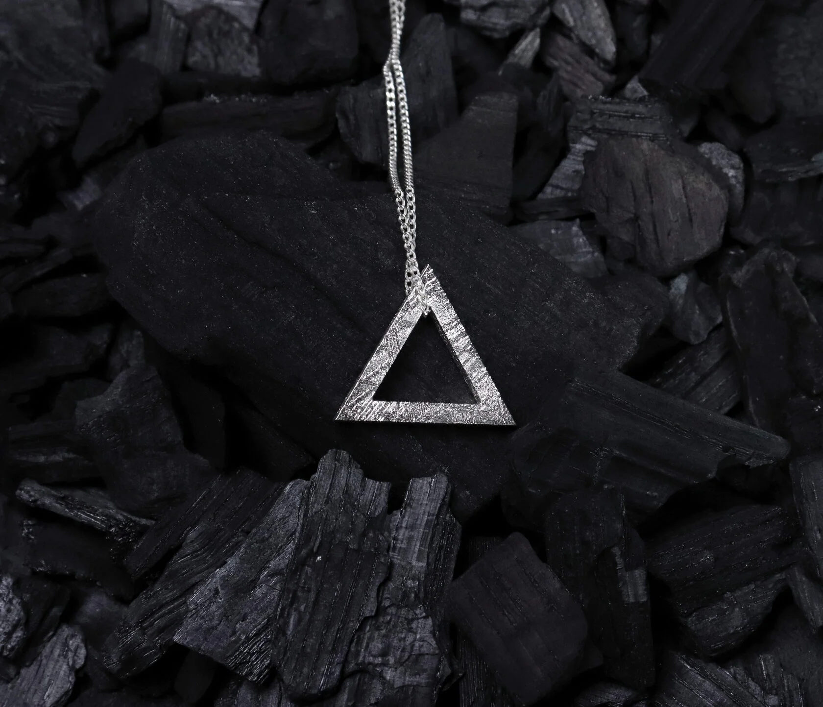 подвеска - треугольник большой