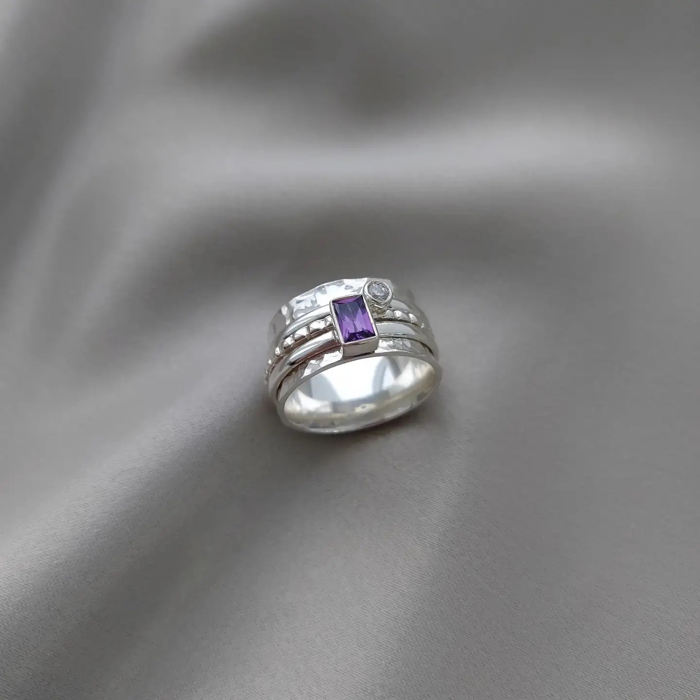 Серебряное Кольцо МЕДИТАЦИЯ - MEDITATION с фианитами