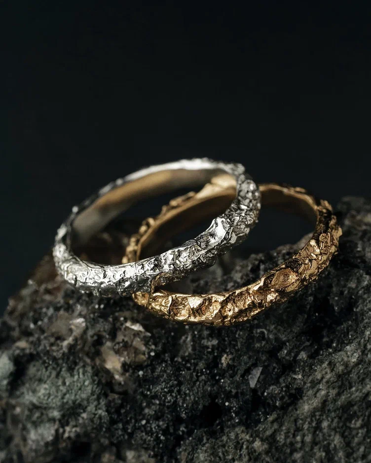 Кольцо "Любить каждую впадинку"