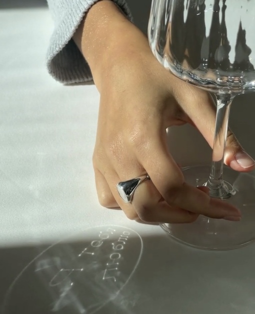 перстень каустика