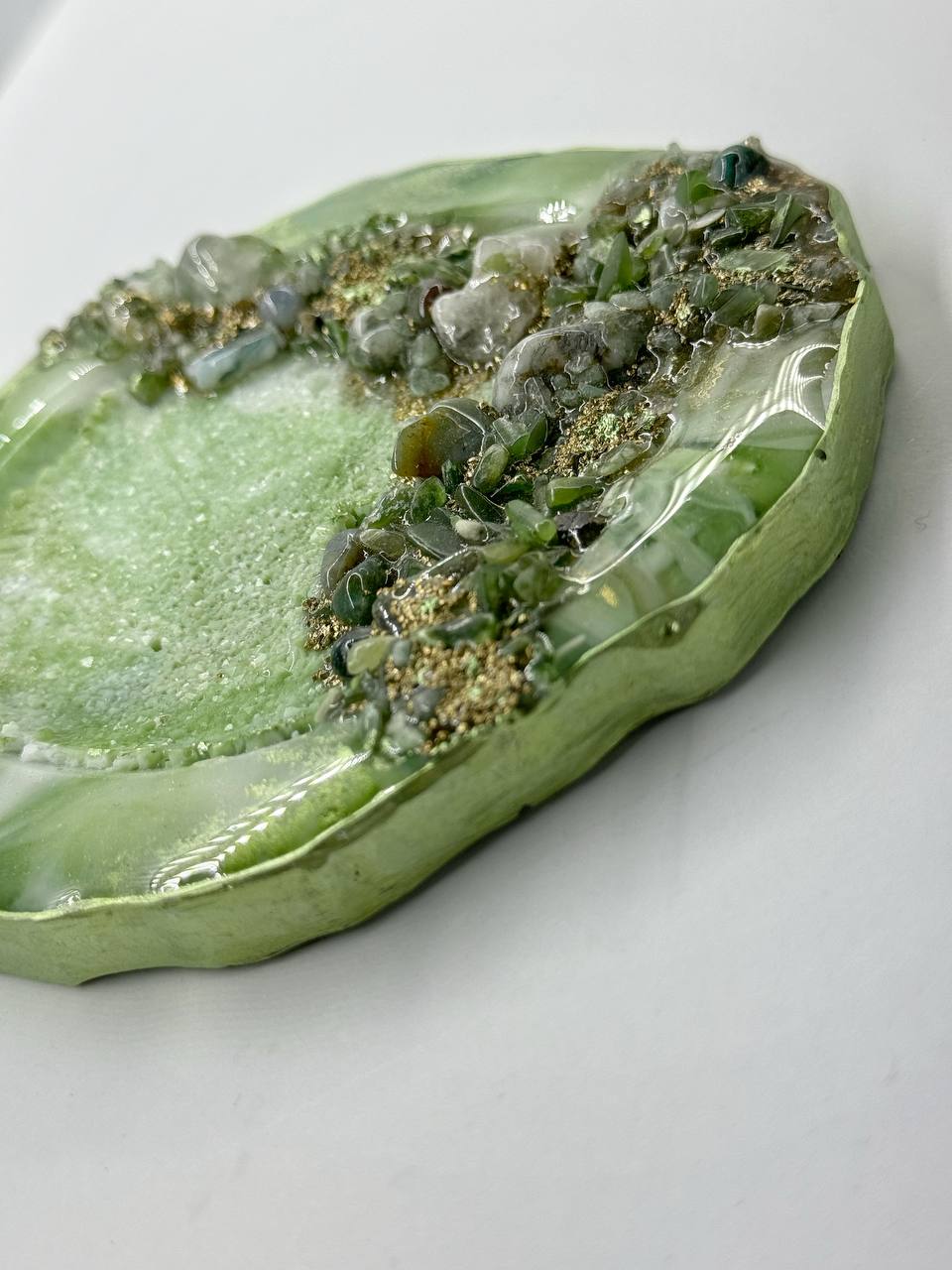 Подставка для украшений "Нефрит"