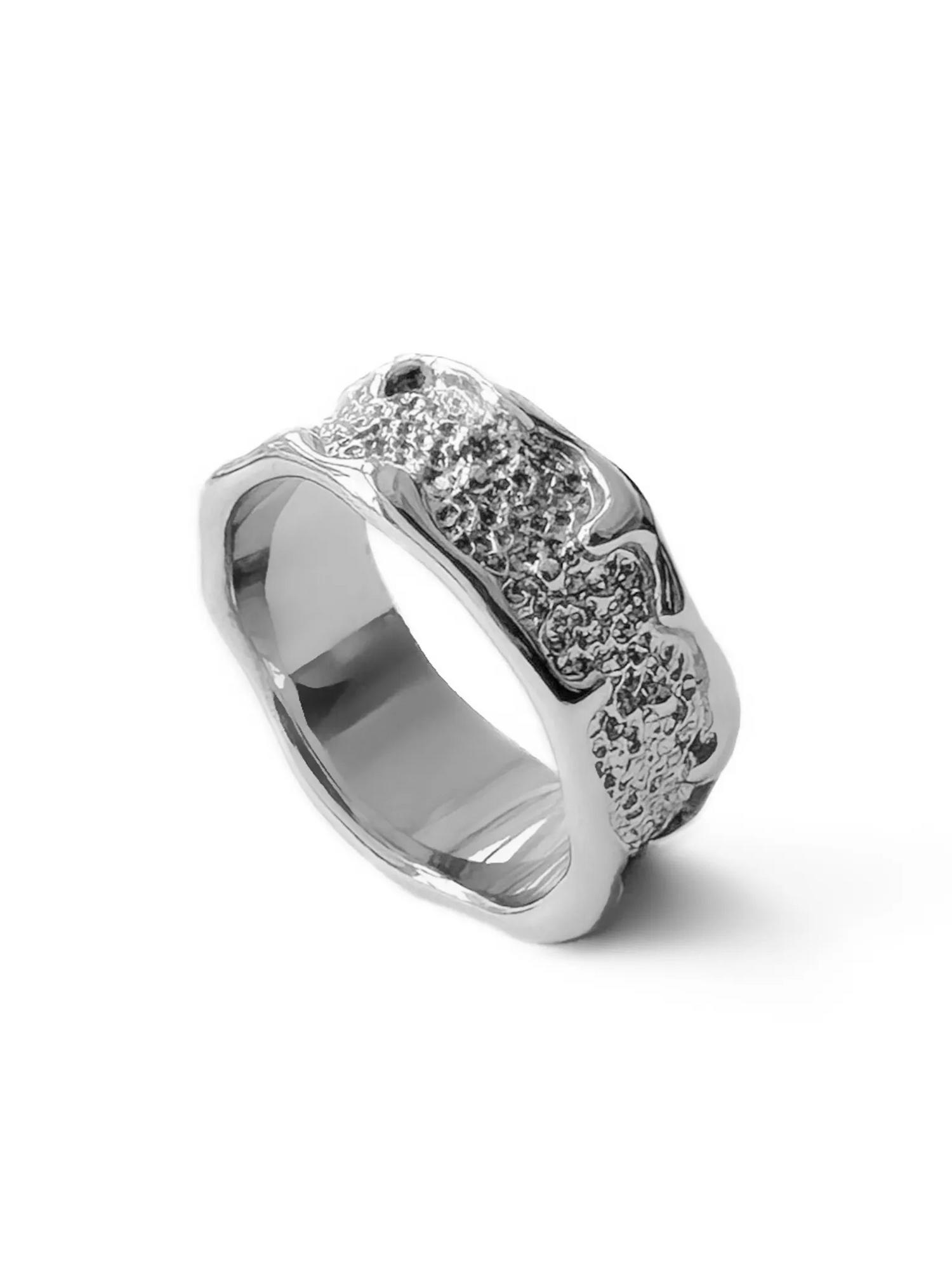 Серебряное кольцо «Лава»